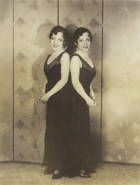 Hilton Twins, Daisy and Violet, Portrait, 1932