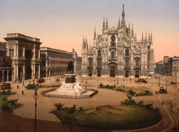 Piazza del Duomo, Italy, Photochrome Print, Detroit Publishing Company, 1900