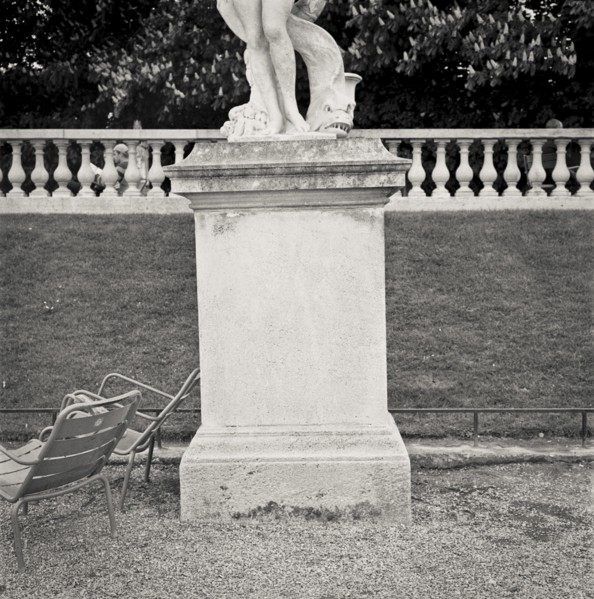 Statue, Jardin du Luxembourg, Paris, France