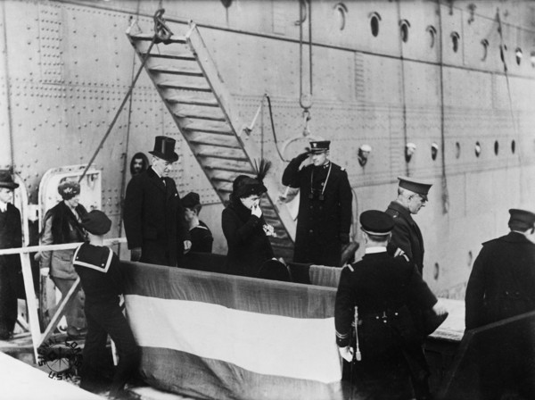 U.S. President Woodrow Wilson Disembarking U.S.S. George Washington, Brest, France, Harris & Ewing, March 13, 1919