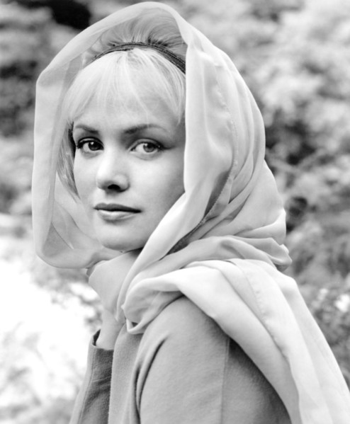 Sarah Branch, actress, woman, celebrity, entertainment, historical,