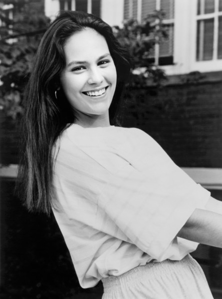 Annabeth Gish, woman, actress, celebrity, entertainment, historical,