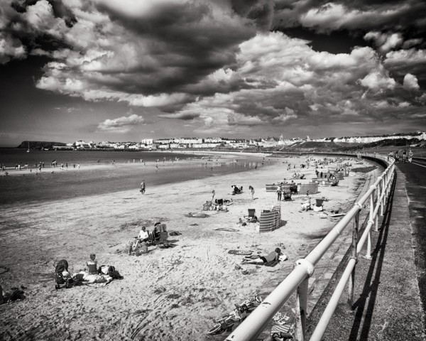 Beachgoers, Mill Strand,