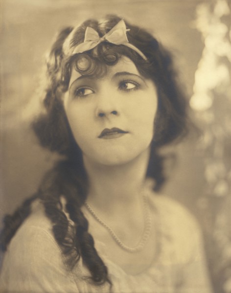 American Actress Julanne Johnston