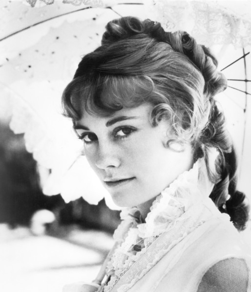 Cybill Shepherd, woman, actress, celebrity, entertainment, historical,