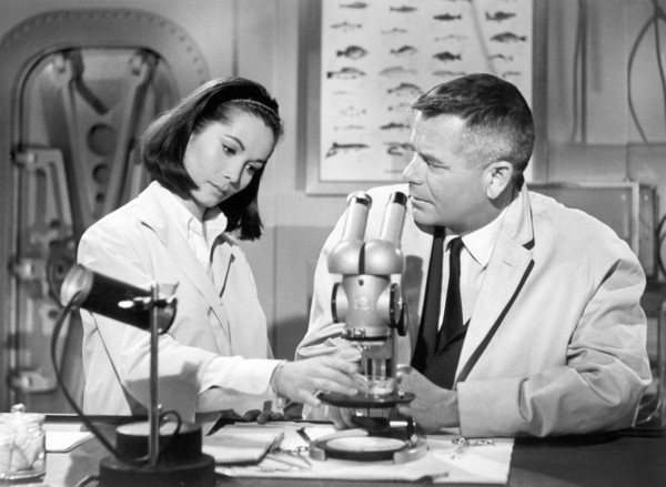 Nancy Kwan, Glenn Ford, actress, actor, celebrity, entertainment, historical,