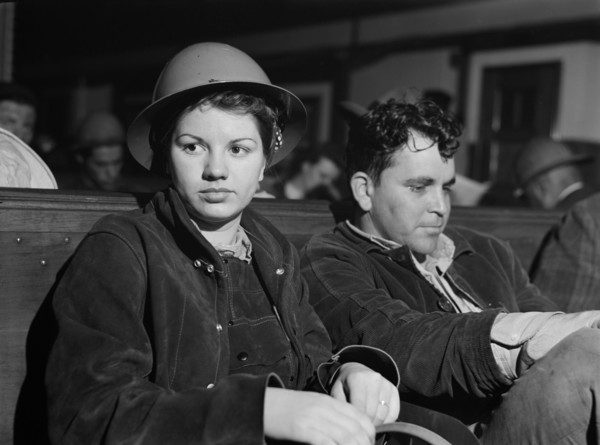 Two Shipyard Workers leaving Richmond