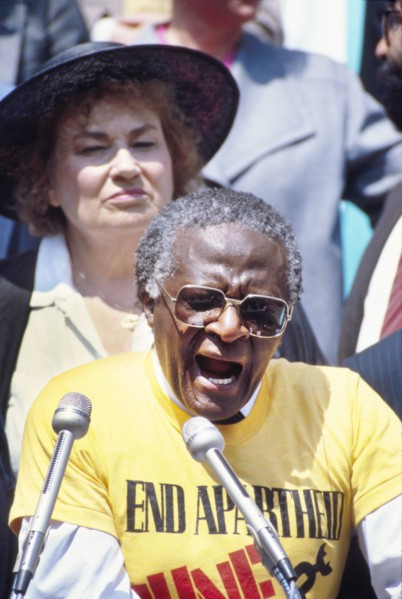 Desmond Tutu (1931-2021)