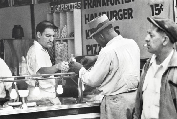Fast Food Restaurant sidewalk Counter