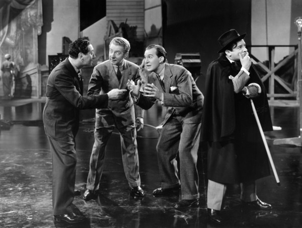 Jack Benny (2nd right)