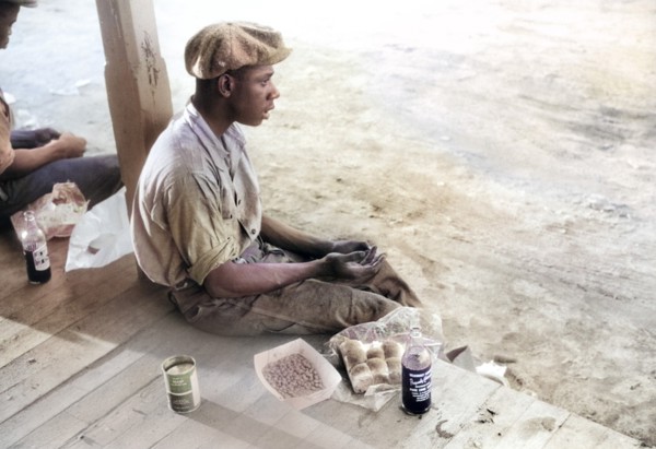Florida Migrant having Supper consisting of cold baked beans