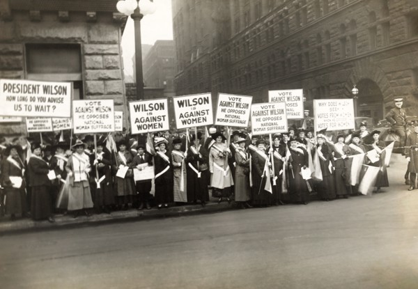 Suffragists protesting