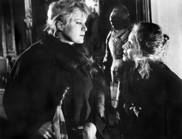 Jacqueline Pierreux, Milly Carla Mignone, on-set of the Italian film, "Black Sabbath", original