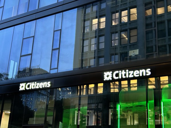 Citizen's Bank, building exterior and company logo, New York City, New York, USA