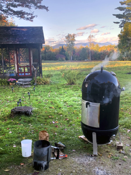 Outdoor BBQ smoker