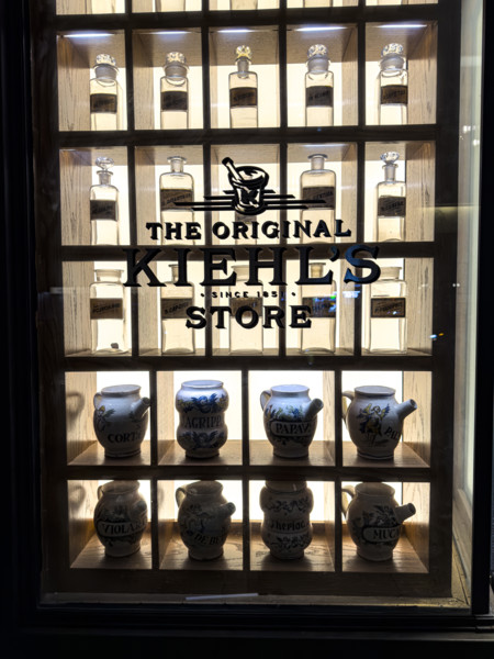 Kiehl's flagship store, merchandise display, 109 Third Avenue, New York City, New York, USA