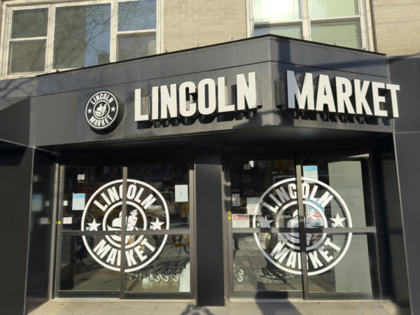 Lincoln Market grocery store, building exterior, Chelsea, New York City, New York, USA