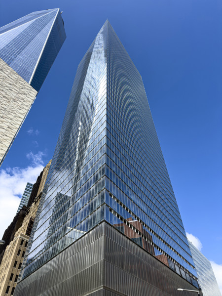 One World Trade Center (left), 7 World Trade Center (right), New York City