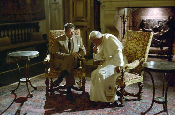 U.S. President Ronald Reagan visiting with Pope John Paul II at Vizcaya Museum, Miami, Florida,