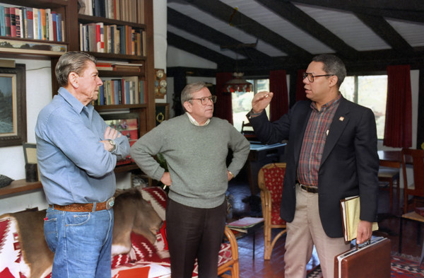 U.S. President Ronald Reagan (left) with Chief of Staff Howard Baker (center) and National Security