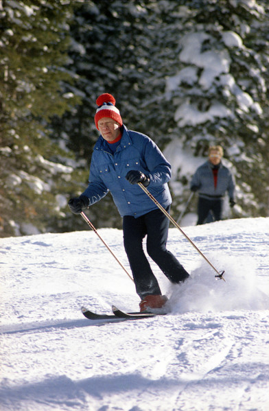 U.S. President Gerald R. Ford skiing, Vail, Colorado, USA, Gerald R. Ford White House Photographs,