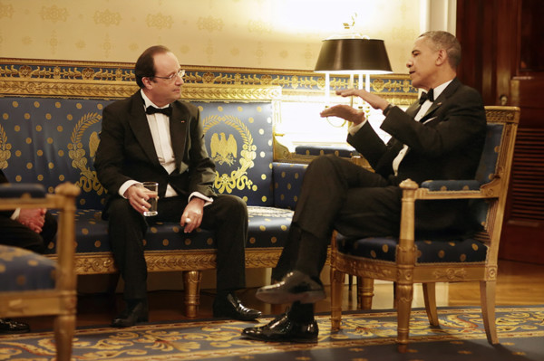 U.S. President Barack Obama talking with President François Hollande of France in White House Blue