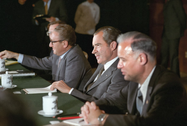 U.S. President Richard Nixon, U.S. Secretary of State Henry Kissinger and U.S. Diplomats Winston