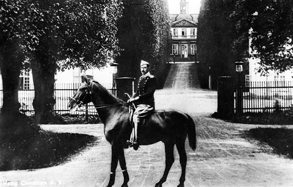 Christian X, King of Denmark at the Fredensborg Chateau