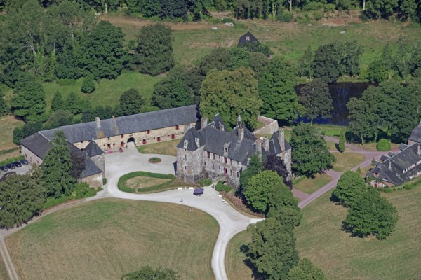 Château de Cerisy-la-Salle, Manche