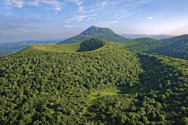 Massif du Puy-de-Dôme and de Pariou