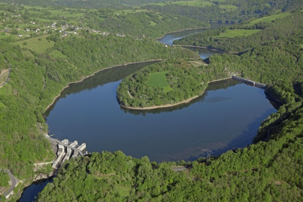 Barrage hydroélectrique de Castelnau-Lassouts, Aveyron