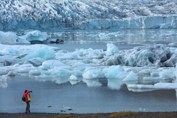 Islande, le glacier Breiðamerkurjökull et la lagune de Jökulsárlón
