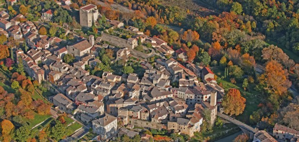 Mollans-sur-Ouvèze, Drôme, France