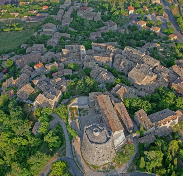 Simiane-la-Rotonde, Alpes-de-Haute-Provence