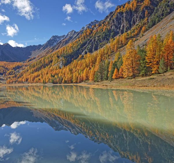 Lac de l'Orceyrette, France