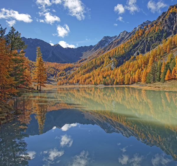Lac de l'Orceyrette, France