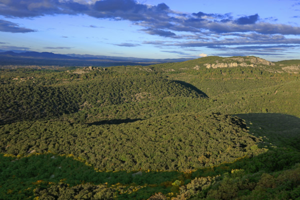 France, Gard(30) Allègre-les-Fumades, le château classé MH, espace naturel Natura 2000, les