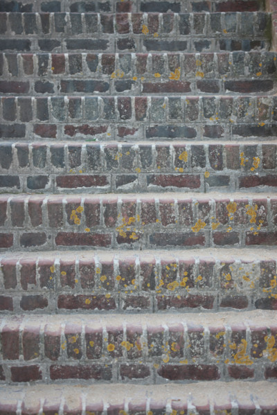 France, Basse Normandie, calvados, cabourg, plage, sable, escalier, marches, brique, sable,