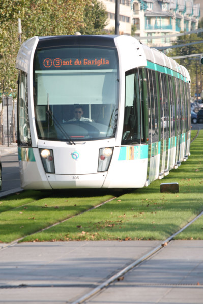 France, Paris 15e, tramway, boulevards des marechaux, RATP, tramway, entre pont du garigliano et balard