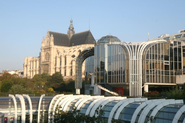 France, Paris 1e, les halles, forum des halles, eglise saint eustache et jardins,