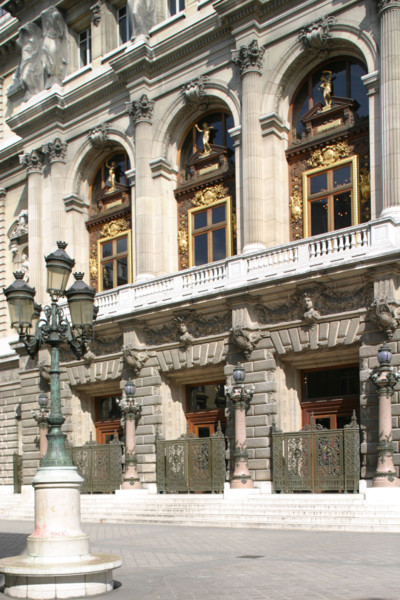 France, salle favart