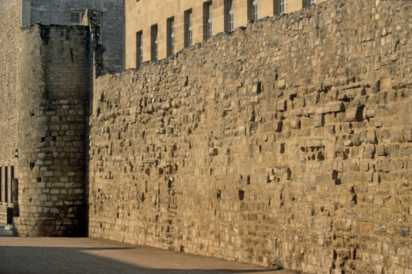 France, remains of the wall of philip augustus