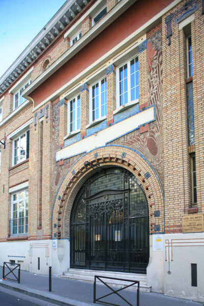 France, Paris 19e, buttes chaumont, 35 rue du plateau, immeuble Leon Gaumont, porte,
