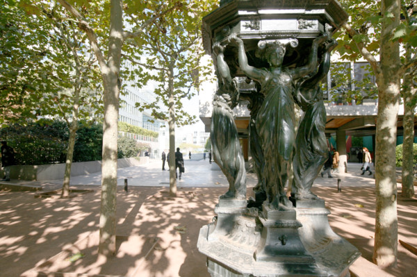 France, hauts de Seine, la defense, tours, immeubles, esplanade, fontaine wallace,
