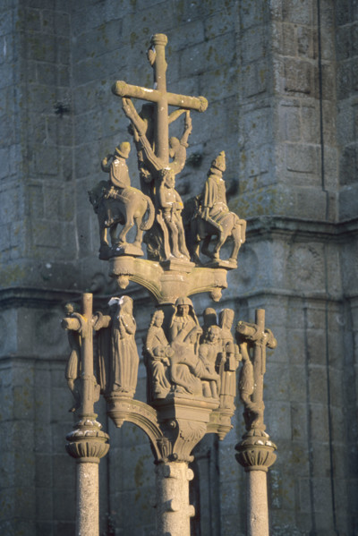 France, parish closes tour