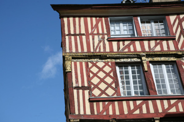 France, Bretagne, Ille et Vilaine, rennes, maisons a pans de bois, colombages, detail maison du vieux rennes, rue du chapitre
