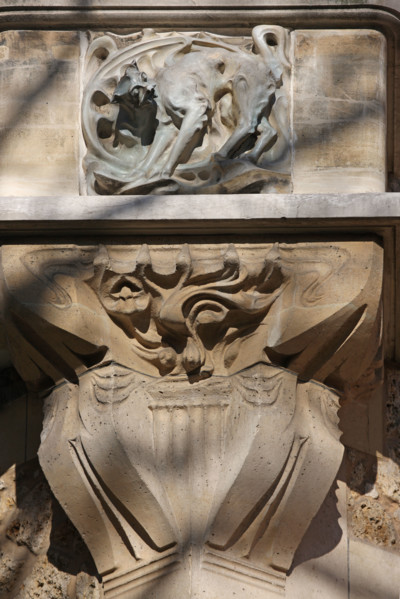 Castel Béranger in Paris
