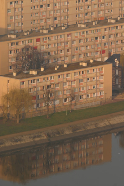France, Haute Normandie, Seine Maritime, Rouen, rive gauche, ile Lacroix, vue depuis la cote sainte catherine, panorama, la Seine, bateaux, immeubles, logements, habitat,
