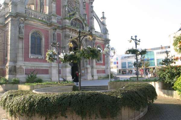France, Haute Normandie, Seine Maritime, Rouen, rive gauche, centre saint sever et eglise saint Sever, facade, edifice religieux, centre commercial,