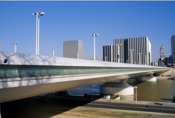 France, paris 5e, la seine, pont charles de gaulle, tour de la gare de lyon, immeubles de bureaux,